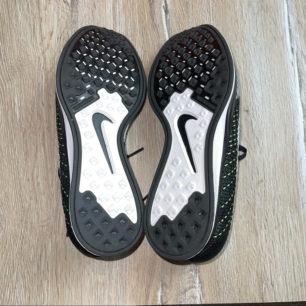 Nike Flyknit Racer Marathon 
Running Shoe/Sneaker - Picture 8 of 8